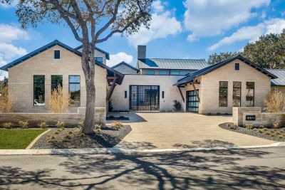 Transtional Modern at Sonterra